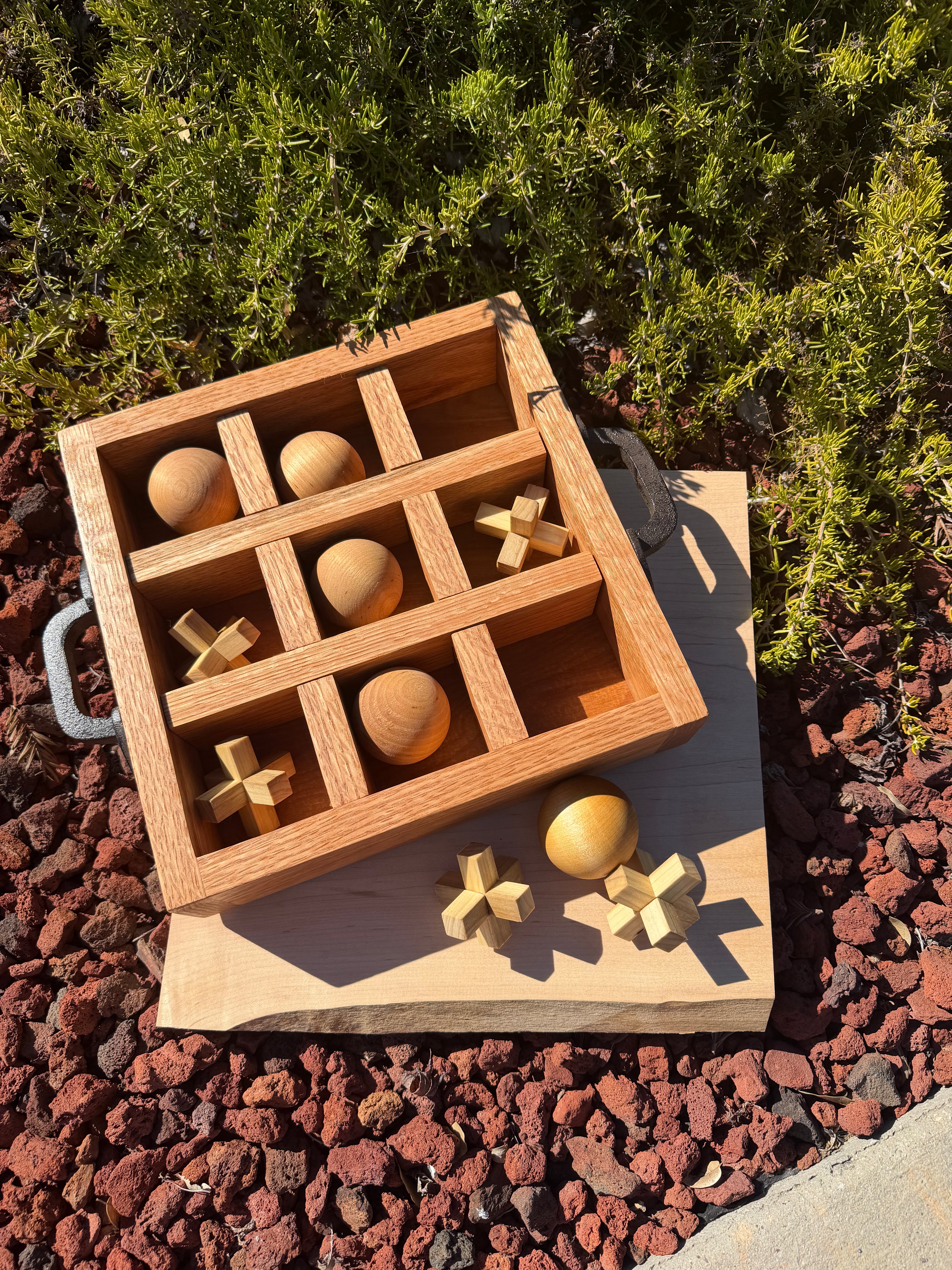 Red Oak Tic Tac Toe Game