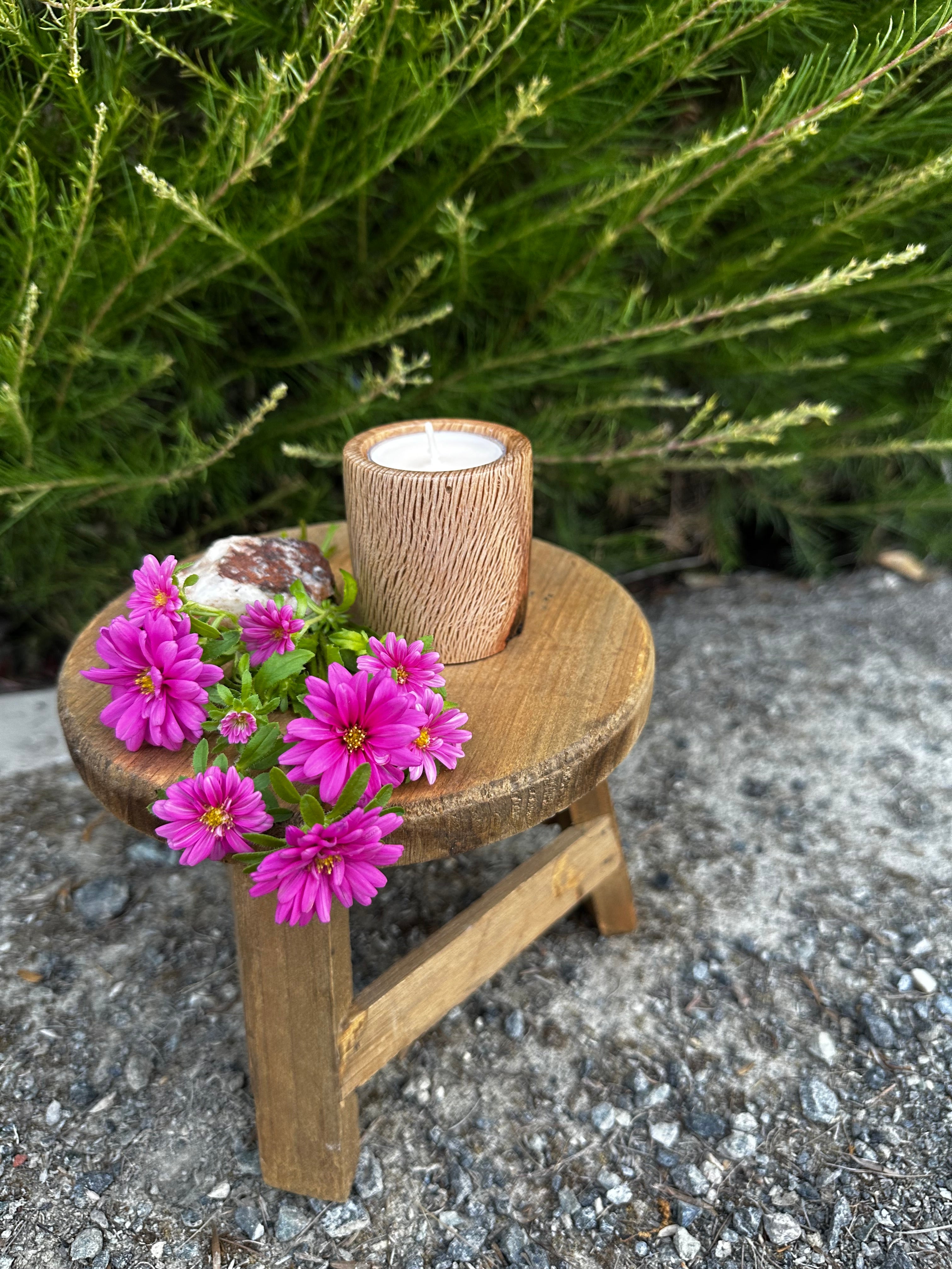 Black Oak Tea Light Candleholder