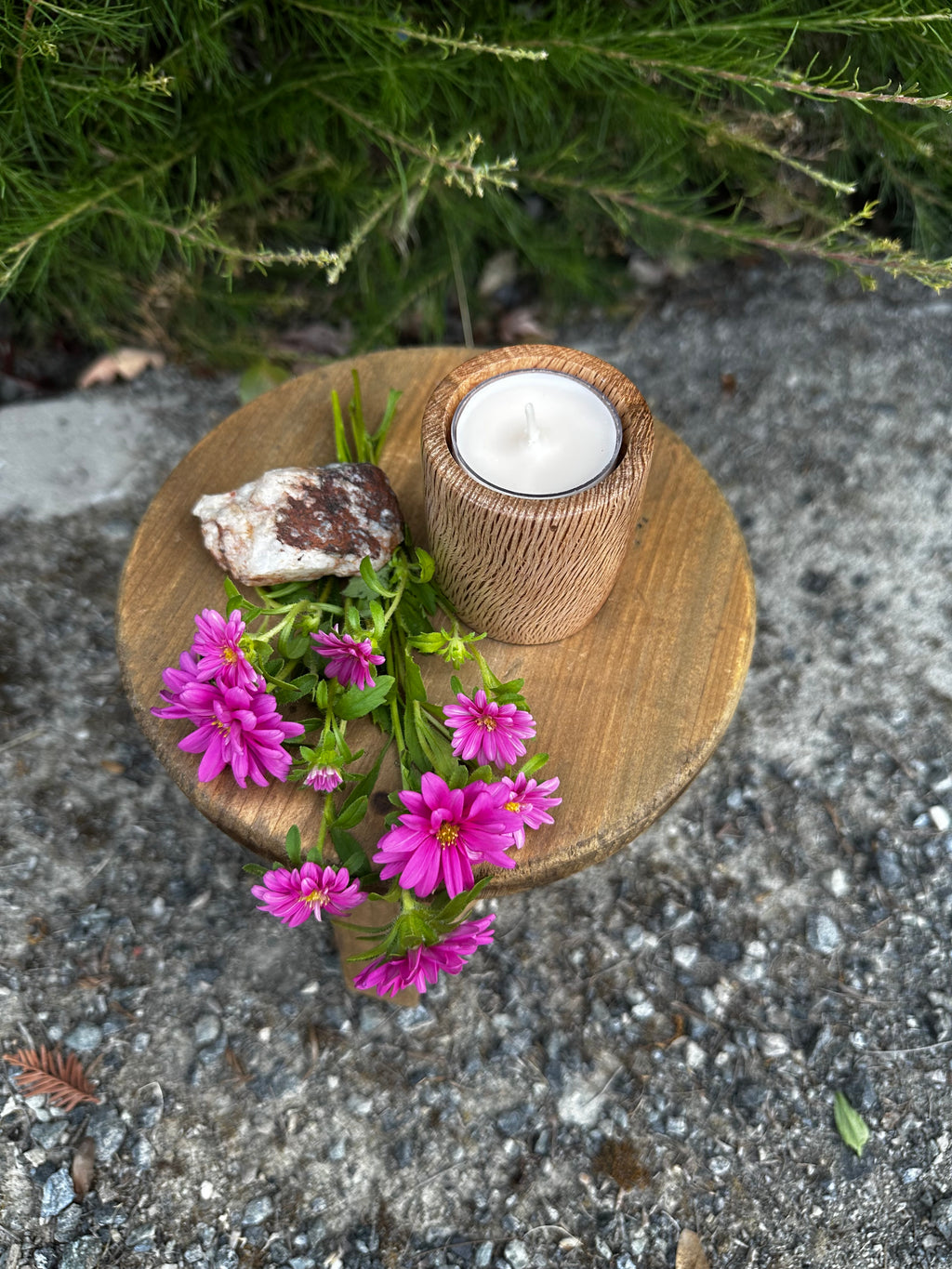 Black Oak Tea Light Candleholder