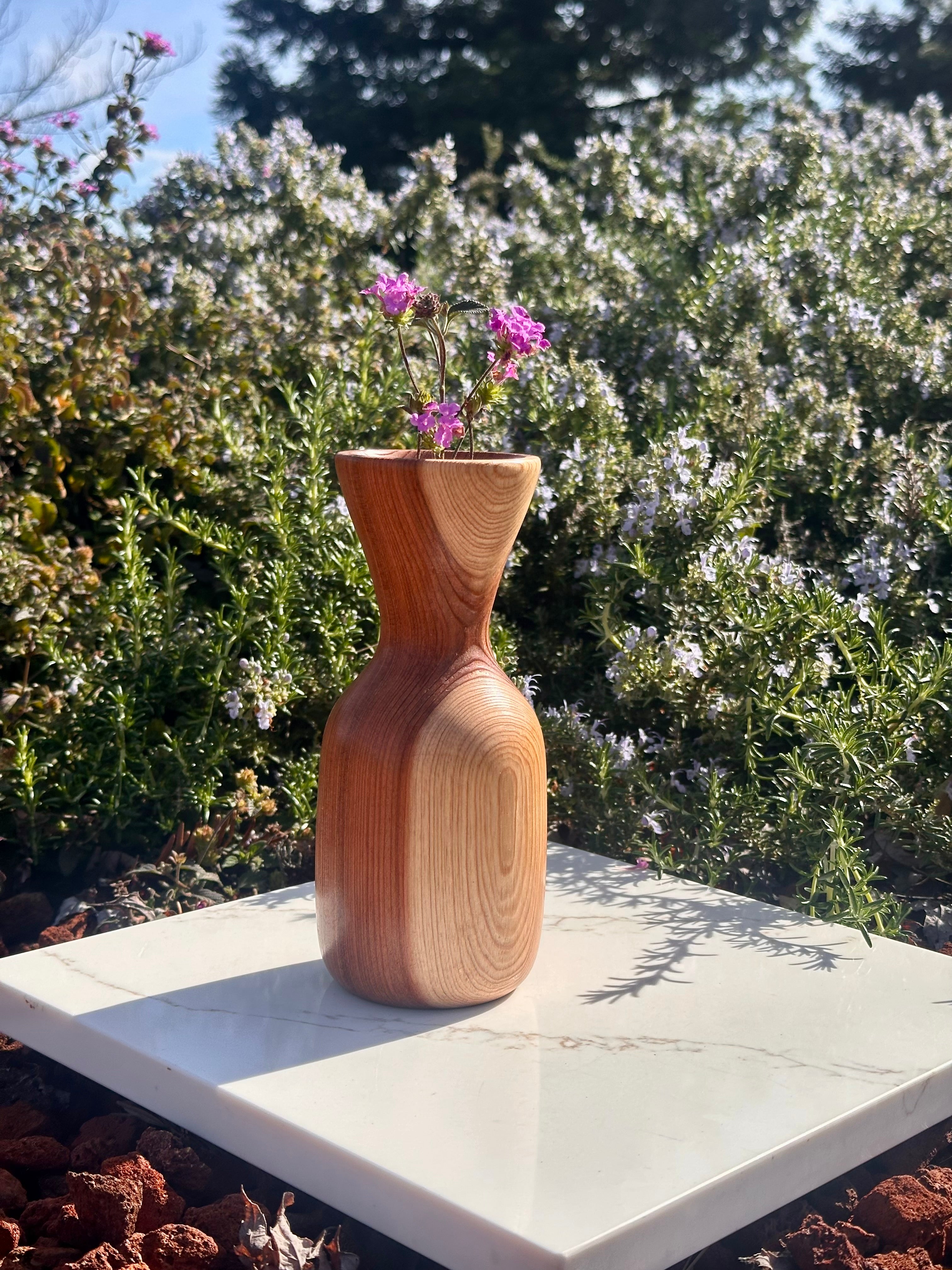 Redwood Vase - Rustic yet Contemporary