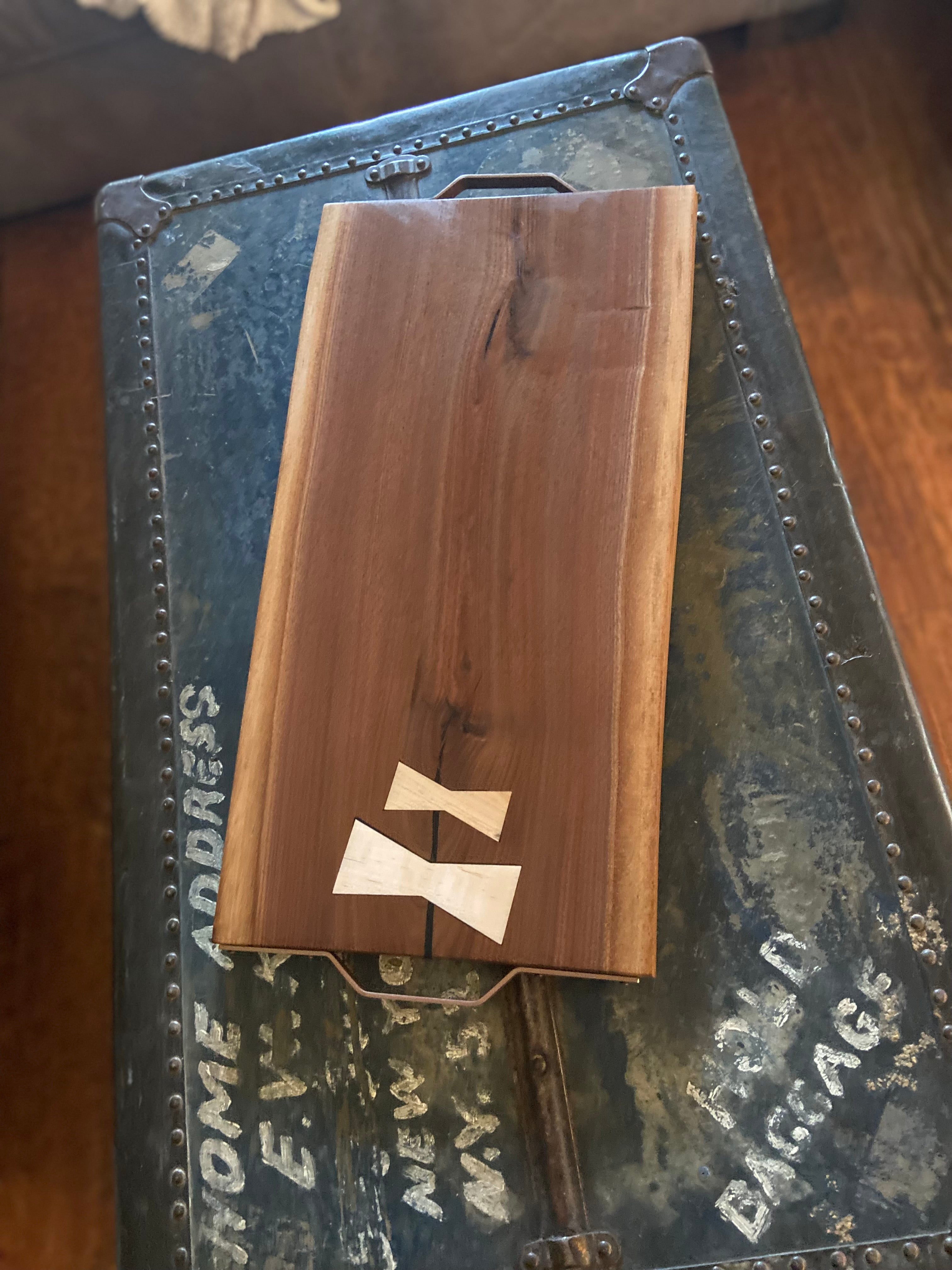 Live-edge Walnut Charcuterie Board - A Unique Beauty